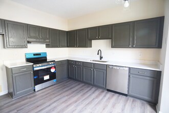4122 Beaufain St in Raleigh, NC - Building Photo - Building Photo