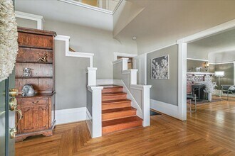 760 E San Carlos St in San Jose, CA - Building Photo - Building Photo
