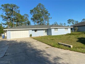 212 Grant Ave in Lehigh Acres, FL - Building Photo