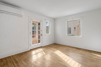 4044 Huron Ave, Unit A in Culver City, CA - Building Photo - Building Photo