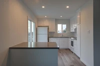 3676 Laurel Ave, Unit #4 in Oakland, CA - Building Photo - Building Photo