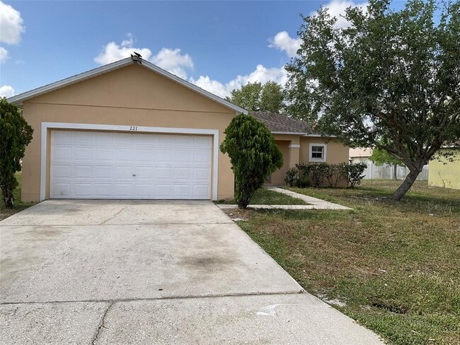 property at 221 Banbury Pl