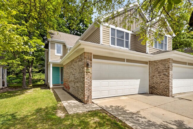 property at 2445 Mulberry Ct
