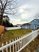 53 Mc Clean Ave in Stamford, CT - Building Photo