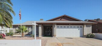 10413 W Butler Dr in Peoria, AZ - Building Photo