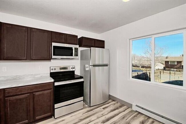 109 Anna Ct in Grand Junction, CO - Foto de edificio - Building Photo