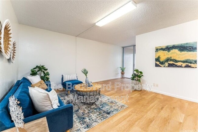 1260 Richard Ln in Honolulu, HI - Foto de edificio - Building Photo