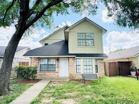 10652 Hamlin Dr in Dallas, TX - Building Photo