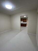 2705-2715 Cherry Rd in Memphis, TN - Building Photo