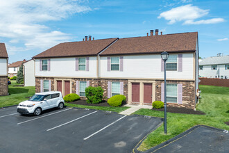 Cimmaron Station Condominiums (por) in Columbus, OH - Building Photo - Building Photo