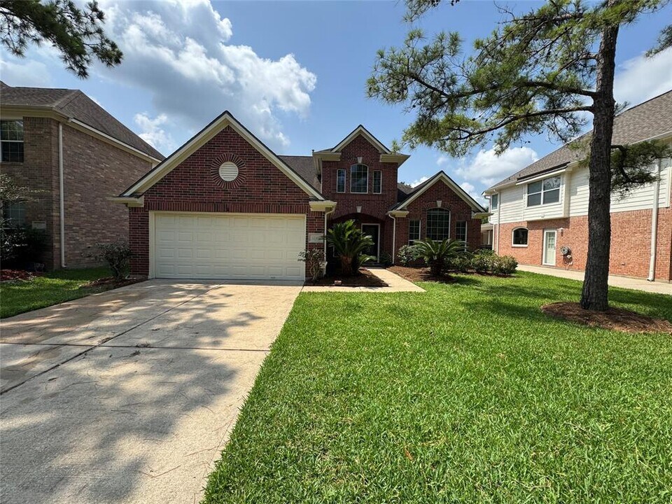 22327 Bellows Bend Dr in Katy, TX - Building Photo