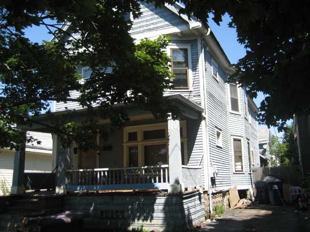 243 Plymouth Ave in Buffalo, NY - Building Photo