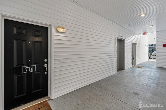 714 Stiller Ln in Monroe Township, NJ - Building Photo - Building Photo