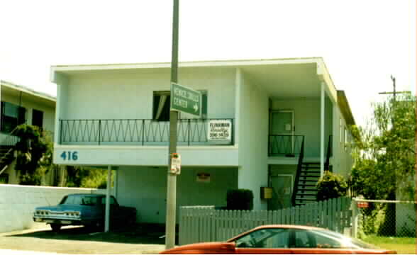 416 Rose Ave in Venice, CA - Building Photo - Building Photo