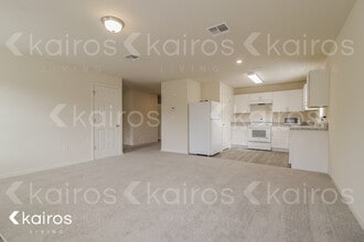 8565 102nd Ave in Vero Beach, FL - Building Photo - Building Photo