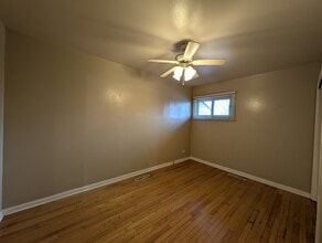 4230 Lindley St in Downers Grove, IL - Building Photo - Building Photo