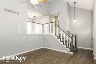 615 S Park Dr in Raymore, MO - Building Photo - Building Photo