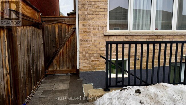 53 Raven Cross Ave in Markham, ON - Building Photo - Building Photo