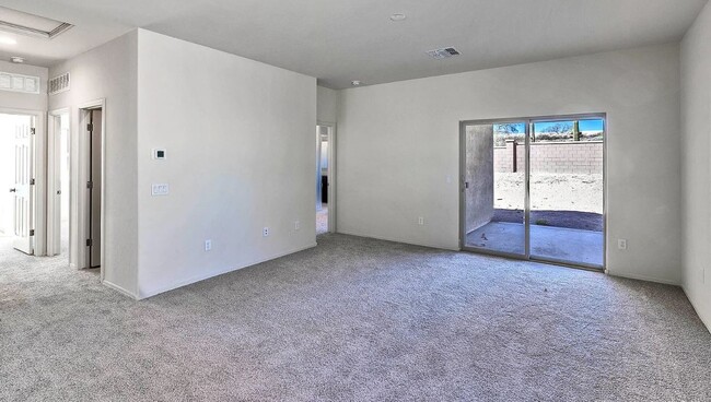 844 W Calle El Acuario in Sahuarita, AZ - Building Photo - Building Photo