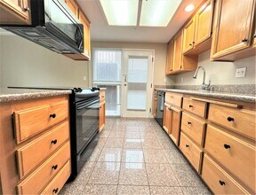 22530 3rd St in Hayward, CA - Building Photo - Building Photo