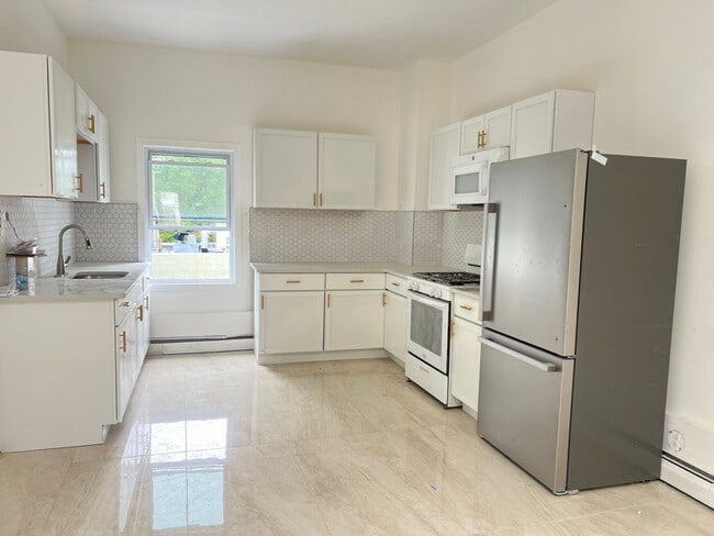 property at 644 South St