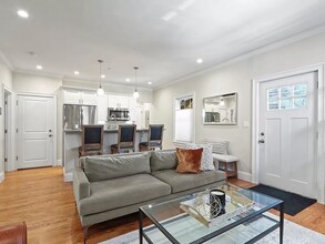 170 W 7th St in Boston, MA - Building Photo - Building Photo