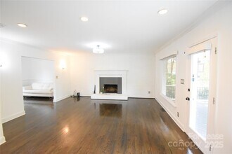 4128 Carmel Forest Dr in Charlotte, NC - Building Photo - Building Photo