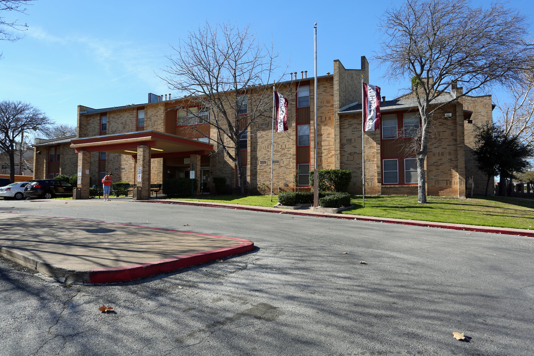 Gaston Place Apartments in Austin, TX - Foto de edificio