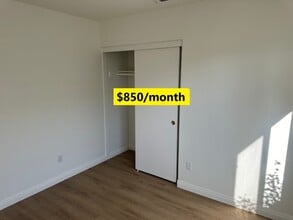 735 Blake Rd, Unit Rm #6 in Riverside, CA - Building Photo - Building Photo