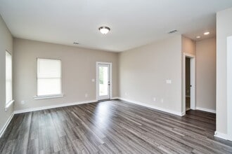 5512 Blue Jay Cir in Bessemer, AL - Building Photo - Building Photo