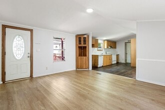 13173 S Lee Shore Dr in Willis, TX - Building Photo - Building Photo