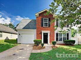 3325 Alderknoll Ct in Charlotte, NC - Building Photo