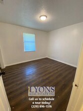 1022 S Gordon Ave in Adel, GA - Building Photo - Building Photo