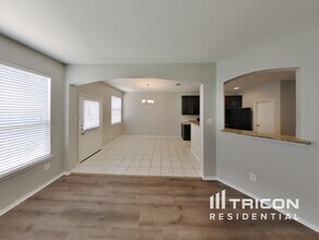 10613 Lansdowne Ln in Rowlett, TX - Building Photo - Building Photo