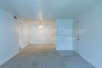 14182 E Colorado Dr in Aurora, CO - Building Photo - Building Photo