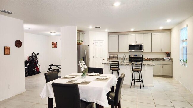 5190 Minneola Ln in St. Cloud, FL - Building Photo - Building Photo