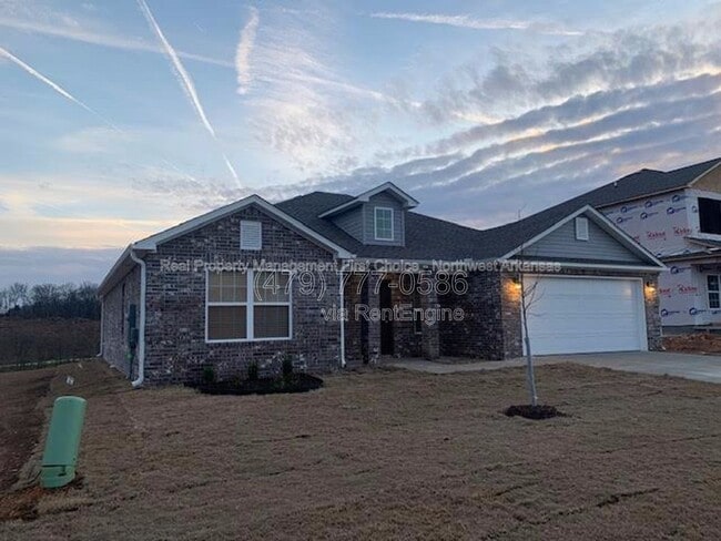 4205 SW Lenox Ave in Bentonville, AR - Building Photo - Building Photo