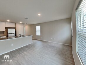 4220 Thalweg Way in San Antonio, TX - Building Photo - Building Photo