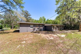 414 NW 36th Terrace in Gainesville, FL - Building Photo - Building Photo