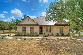 1021 Westland Ridge Rd in Dripping Springs, TX - Building Photo - Building Photo