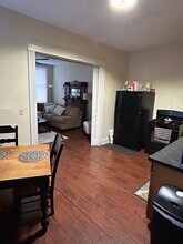 2154 W Clifton Ave in Cincinnati, OH - Building Photo - Building Photo