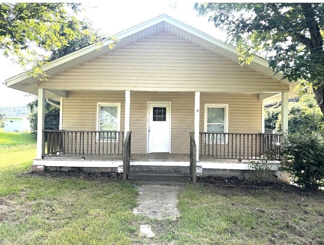 property at 1012 Northside Terrace