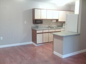 209 Simpson Ave in Lexington, KY - Building Photo - Building Photo