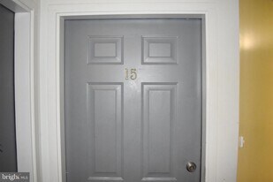 1121 Stanley Ave in Chambersburg, PA - Building Photo