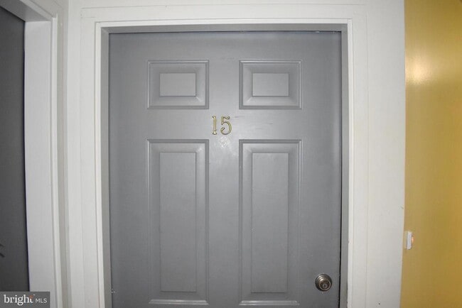 property at 1121 Stanley Ave