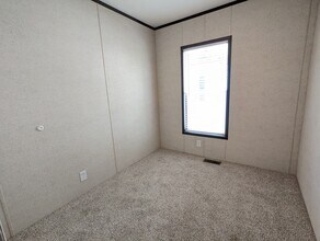 46000 Geddes Rd in Canton Township, MI - Building Photo - Building Photo