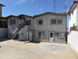 1260 W 22nd St, Unit 1258 in San Pedro, CA - Building Photo