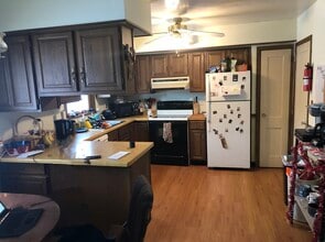 125 W Saint Marie St in Duluth, MN - Foto de edificio - Building Photo