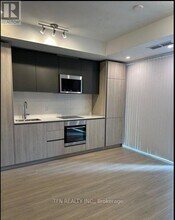 28 Widmer St in Toronto, ON - Building Photo - Building Photo