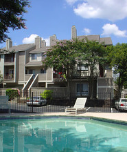 Townhomes at Limestone Oaks in San Antonio, TX - Building Photo - Building Photo